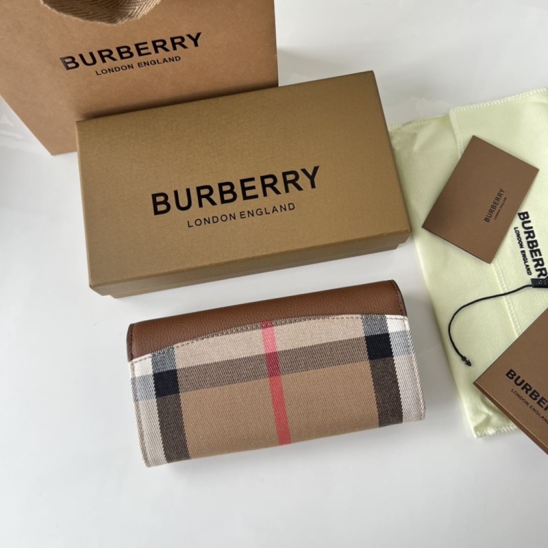 Bv*b*rry wallets